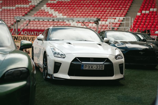 Quels sont les meilleurs accessoires pour optimiser le confort des passagers dans un SUV?